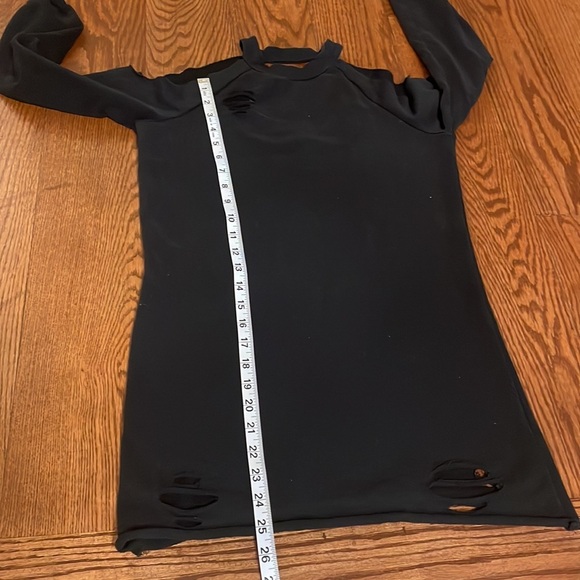Distressed cut out / torn look / cold shoulder fashion lightweight sweatshirt S - Picture 13 of 15